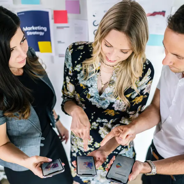 Social media experts designing high-performing visuals and captions